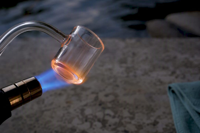 Quartz banger heating during seasoning cycle